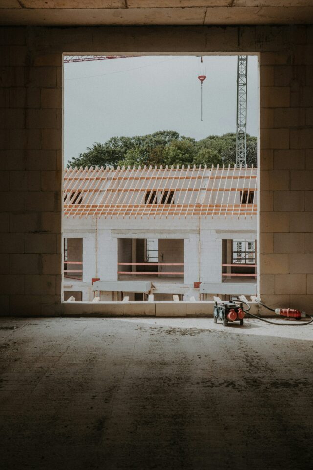 Building in Portugal – contemporary villa