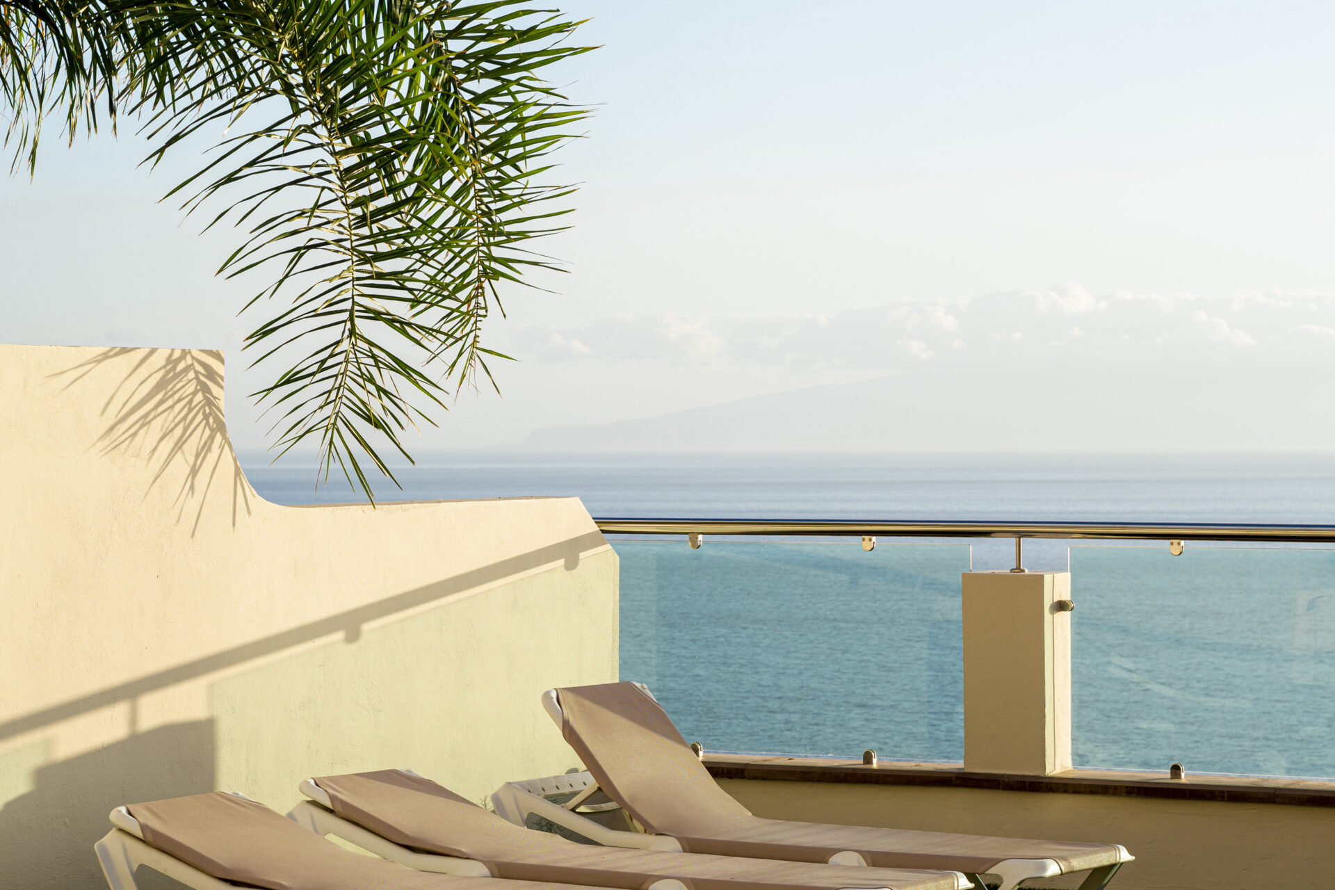 Luxury assisted residence building with terraces and ocean view in the Algarve